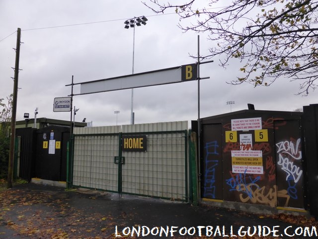 Gander Green Lane -  - Sutton United - londonfootballguide.com