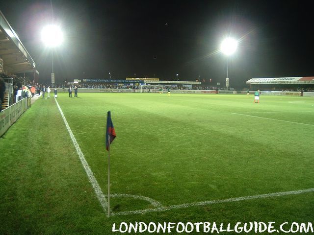  -  - Dagenham & Redbridge FC - londonfootballguide.com