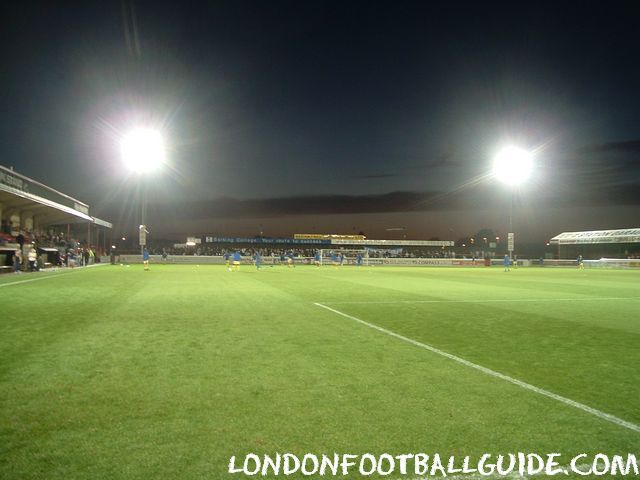  -  - Dagenham & Redbridge FC - londonfootballguide.com