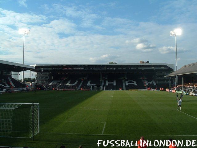 Craven Cottage - Hammersmith End - Fulham FC - fussballinlondon.de