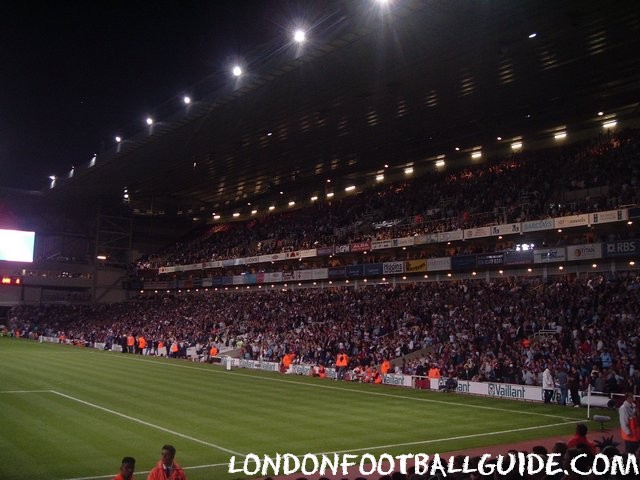 londonfootballguide - Upton Park - Home of West Ham United FC